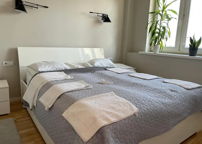 Dziesiate Pietro דירה *