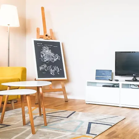 Dziesiate Pietro Lägenhet *